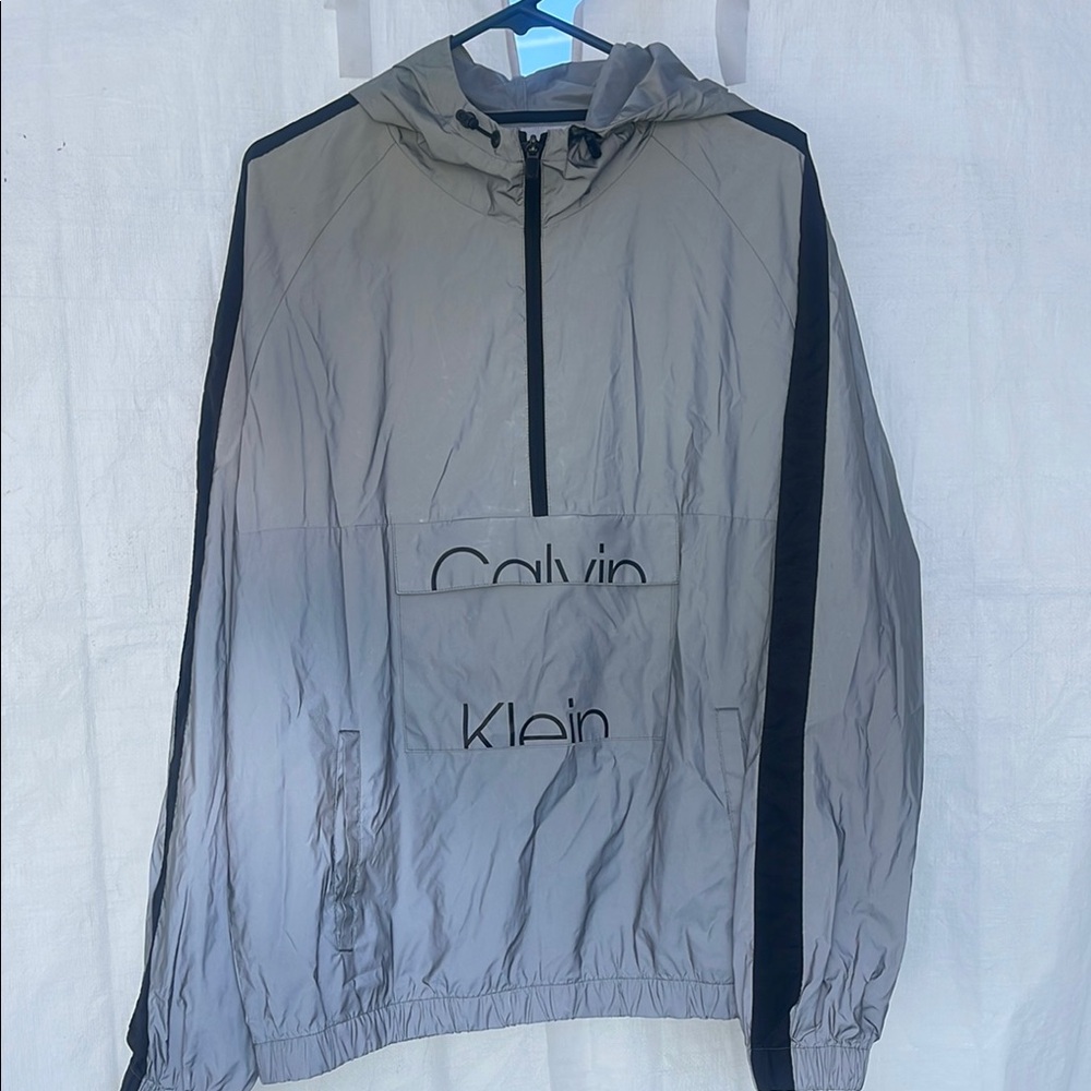 Calvin Klein Gray Light Windbreaker Jacket. Color changes on pics.